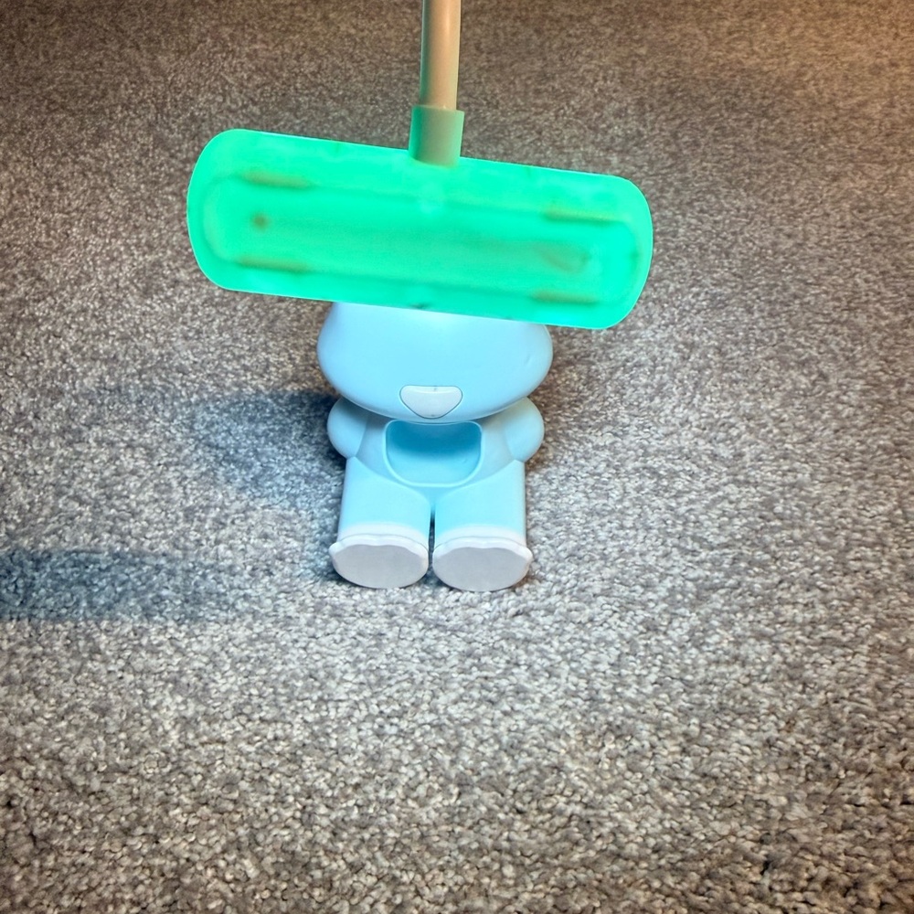 Cute Blue Cat Lamp - Picture 3 of 9